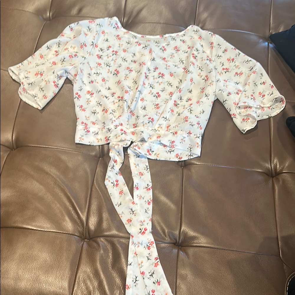 Papermoon White Floral Tie-back Blouse